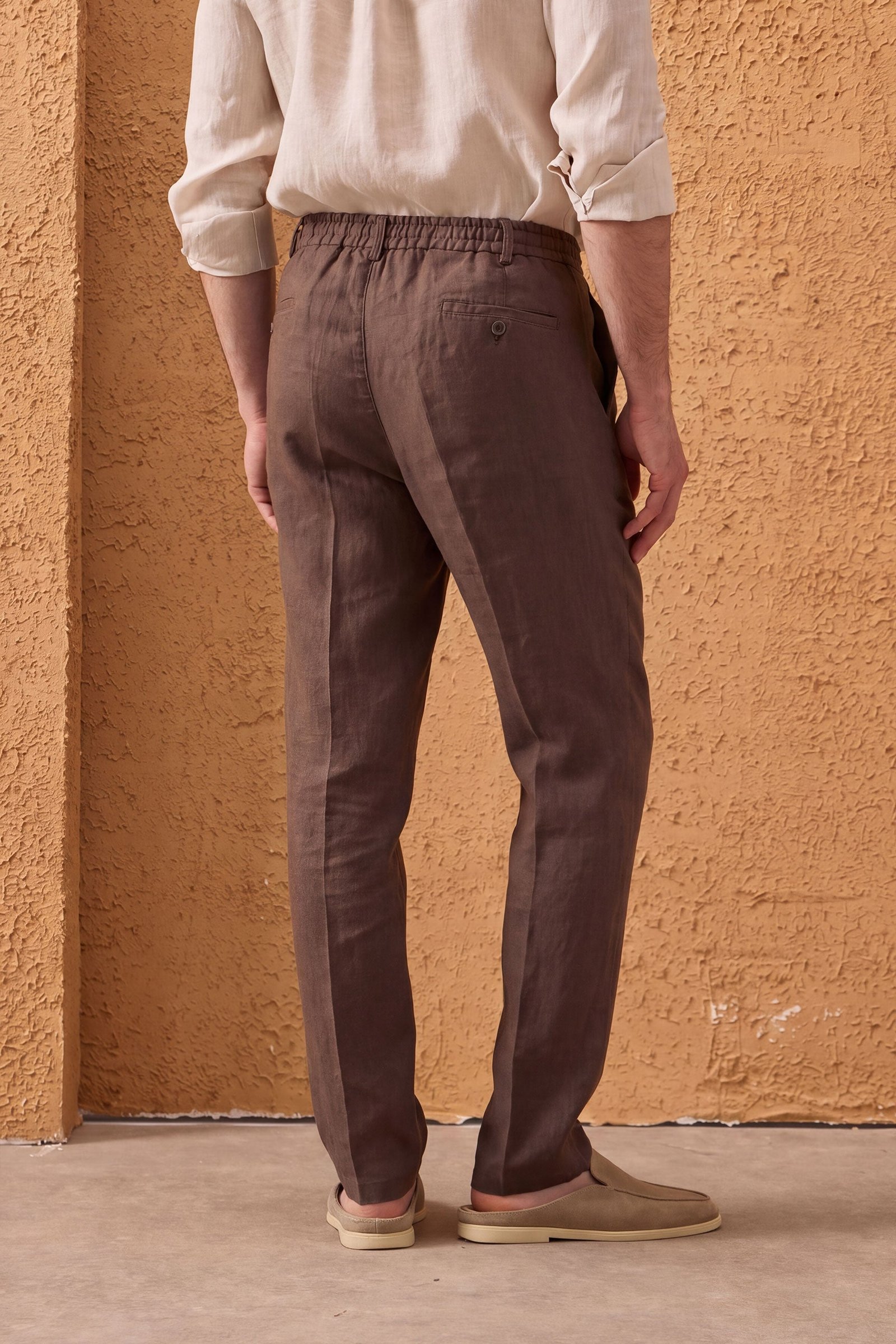 Men’s Black Zip Linen Jacket & Brown Trousers Set Smart Casual Summer Outfit 7 Men’s Black Zip Linen Jacket & Brown Trousers Set Smart Casual Summer Outfit - Image 7