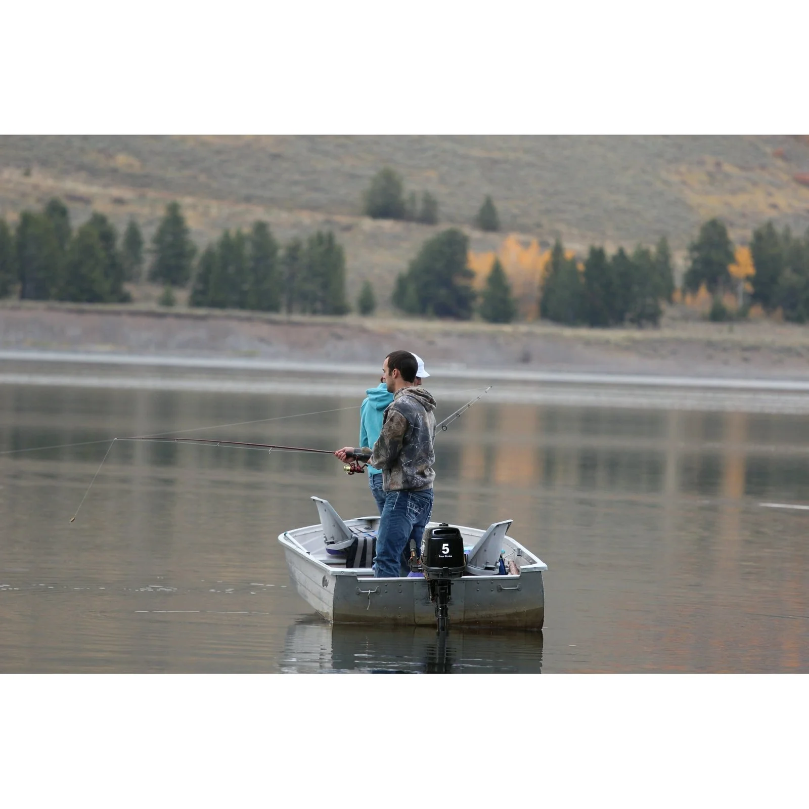 Coleman Powersports 5 HP 4 Stroke Outboard Boat Motor with Easy Pull Start F5BMS 2 Coleman Powersports 5 HP 4 Stroke Outboard Boat Motor with Easy Pull Start F5BMS - Image 2
