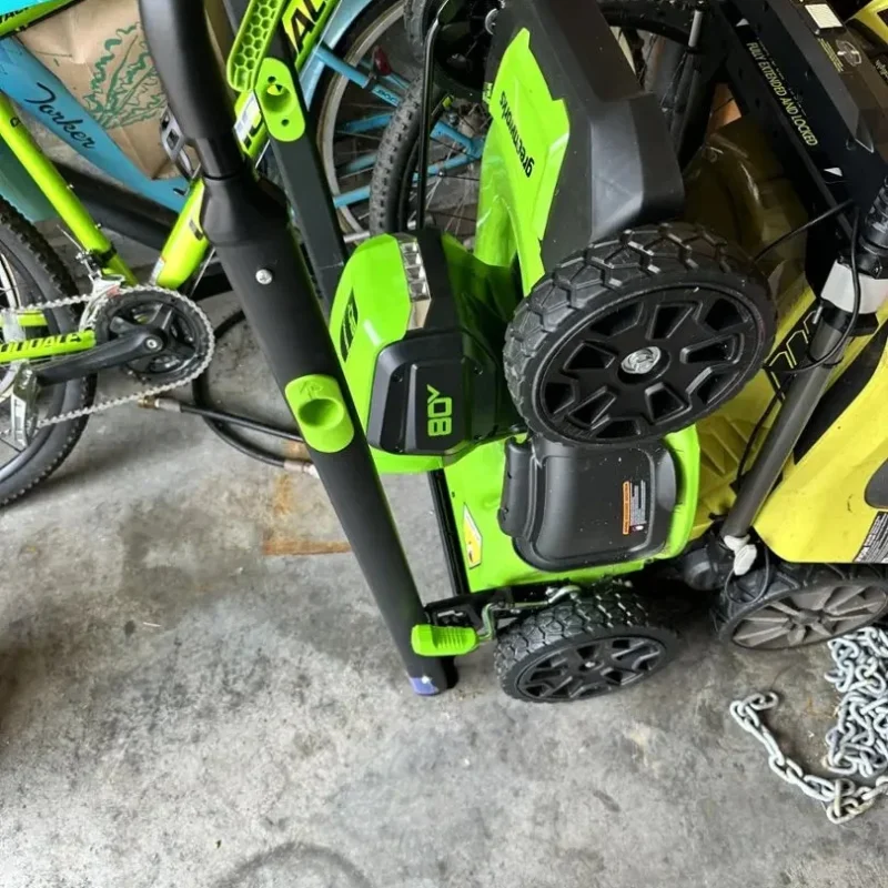Greenworks 80V 21-Inch Self-Propelled Lawn Mowers. 8 4 170 1 - stylecityinc