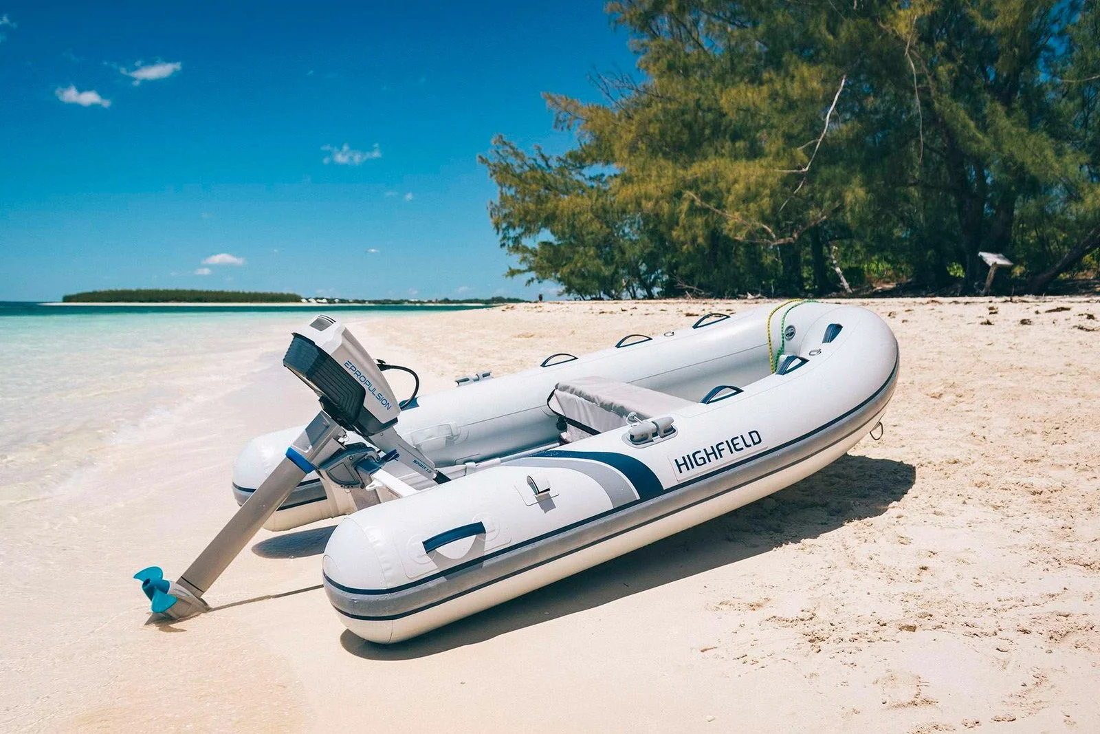 ePropulsion Spirit 1.0 Plus 3HP Electric Outboards Motors Extra Short Shaft w/o Battery 2 ePropulsion Spirit 1.0 Plus 3HP Electric Outboards Motors Extra Short Shaft w/o Battery - Image 2