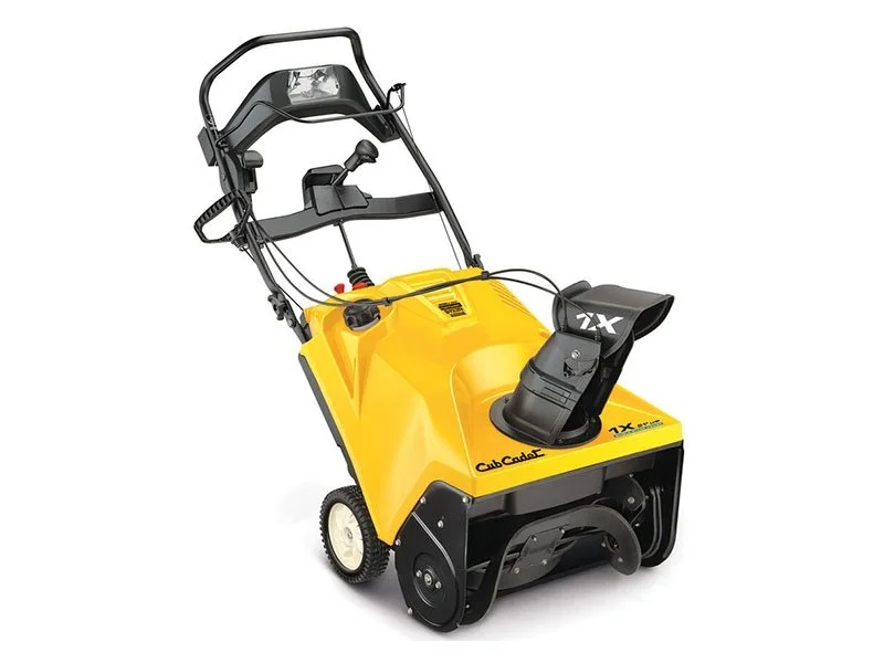 Cub Cadet 1X 21 in. 208cc Single-Stage Gas Snow Blowers 4 Cub Cadet 1X 21 in. 208cc Single-Stage Gas Snow Blowers - Image 4