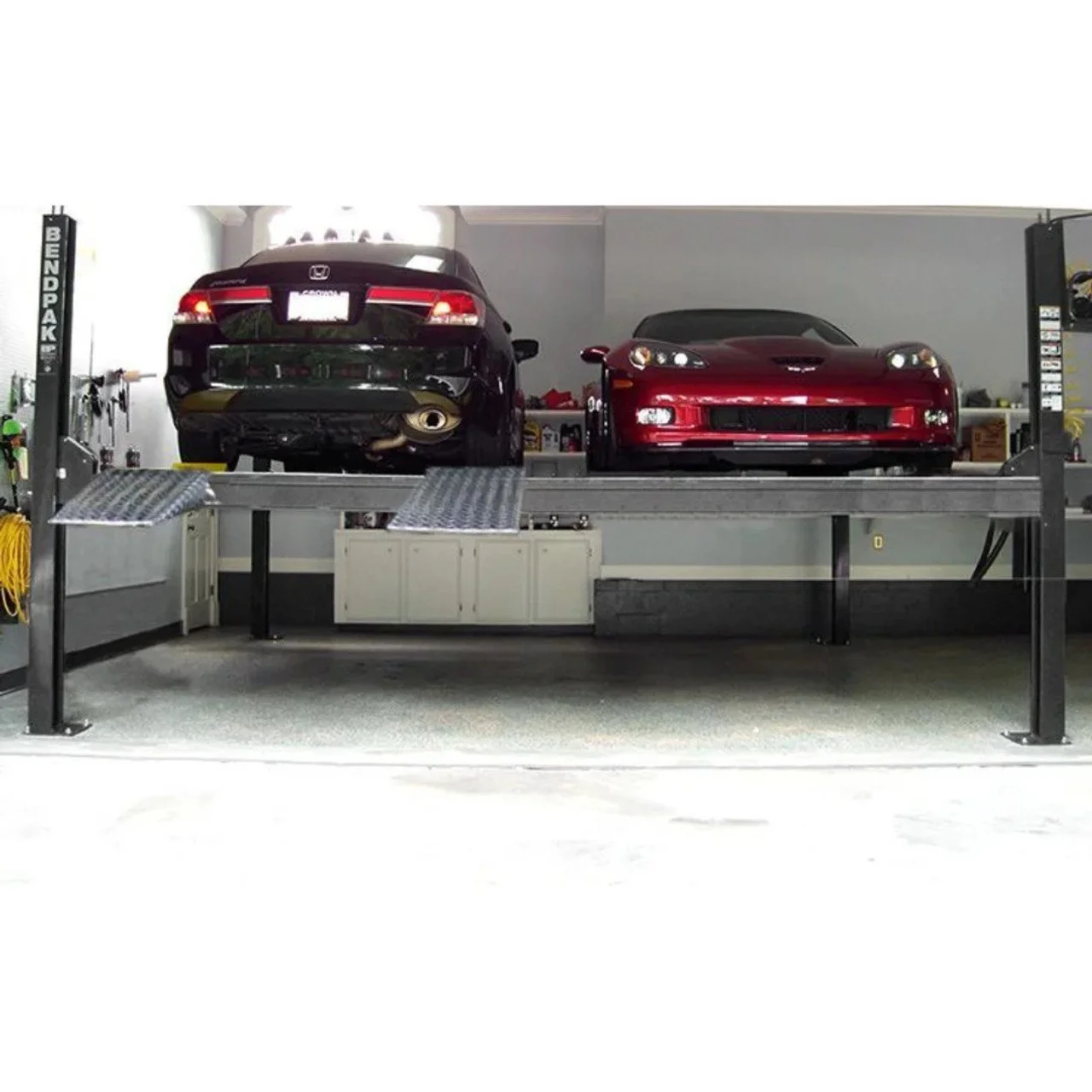 Bendpak HD-9SWX 9,000 Lbs Super-Wide 4-Posts Lift 3 Bendpak HD-9SWX 9,000 Lbs Super-Wide 4-Posts Lift - Image 3